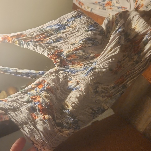 Dress - Picture 2 of 5